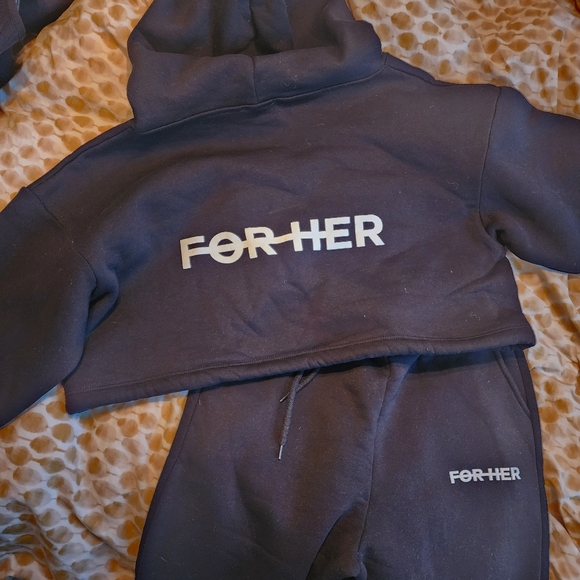 NWT BLVCK Paris Womens Hoodie and Sweatpants Set Medium - Picture 1 of 11